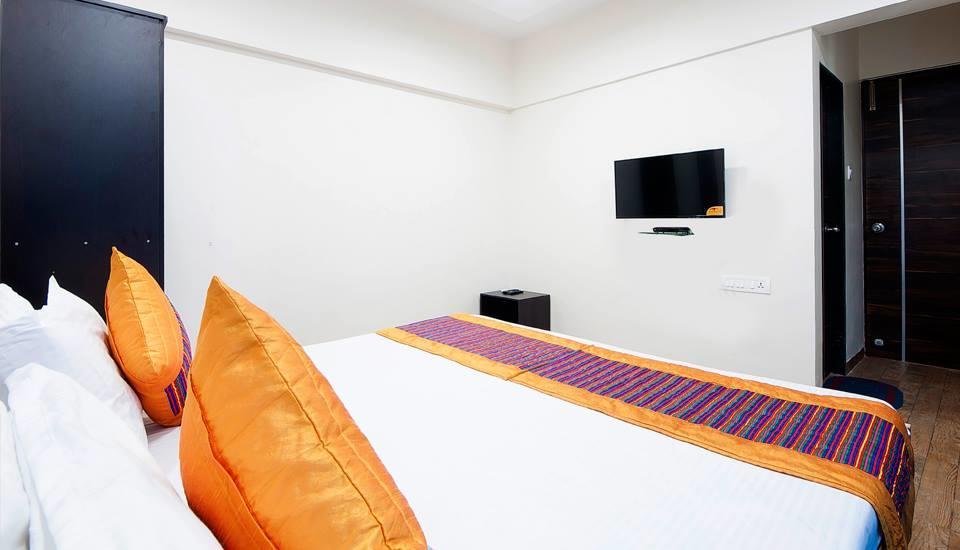 Asian Suites Tulsi Aura 나비뭄바이 외부 사진